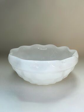 Vintage Anchor Hocking Milk Glass Serving Bowl Bubble Pattern 6.5”